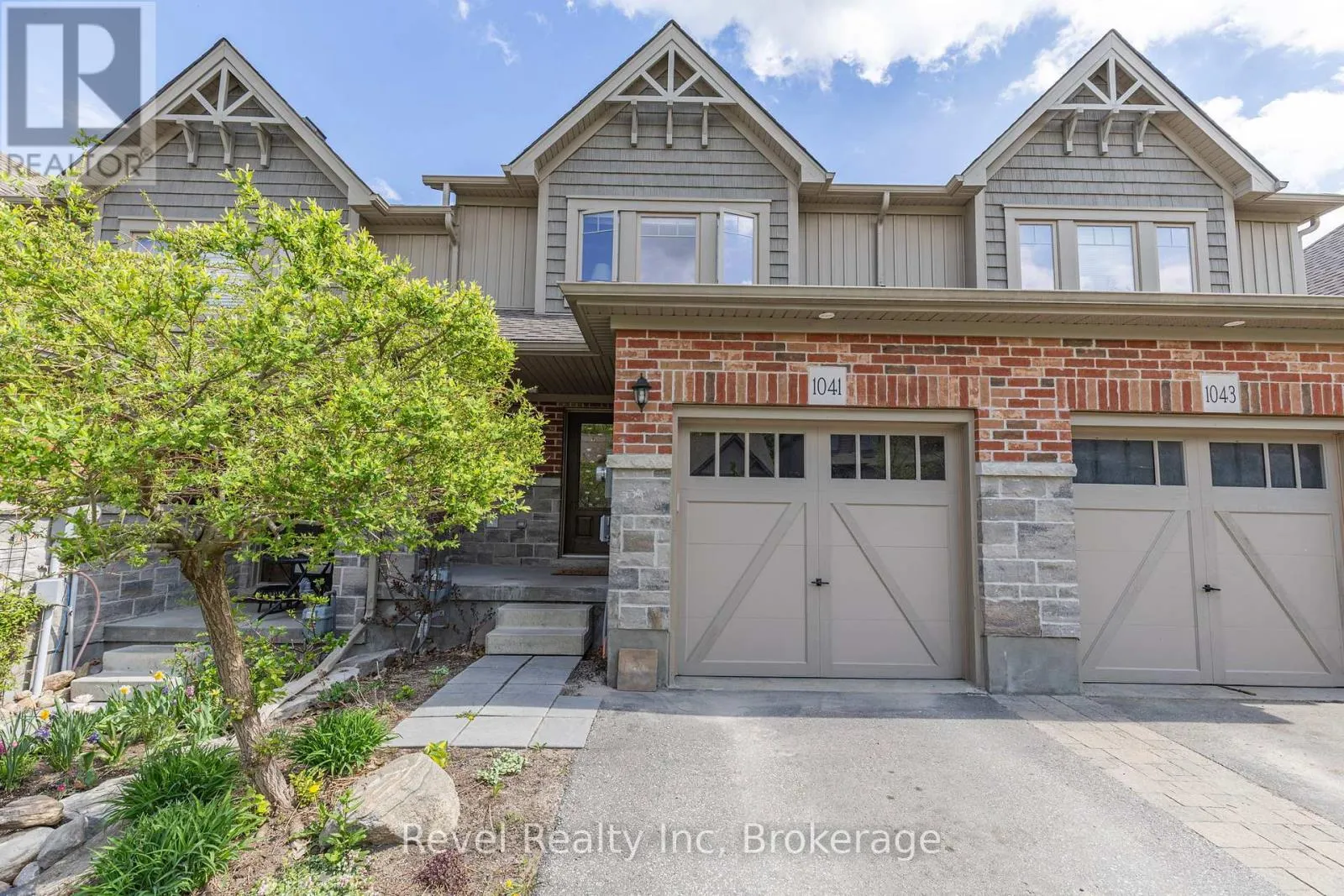 Row / Townhouse for rent: 1041 Cook Drive, Midland, Ontario L4R 0E4