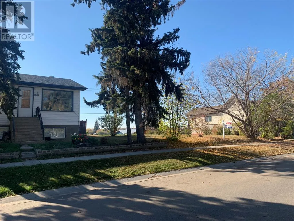 10415 101b Avenue, Lac La Biche, Alberta T0A 2C0