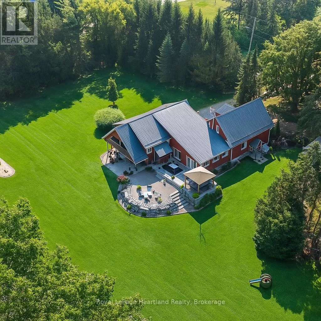 House for rent: 1043 Queen Street, Howick, Ontario N0G 2X0