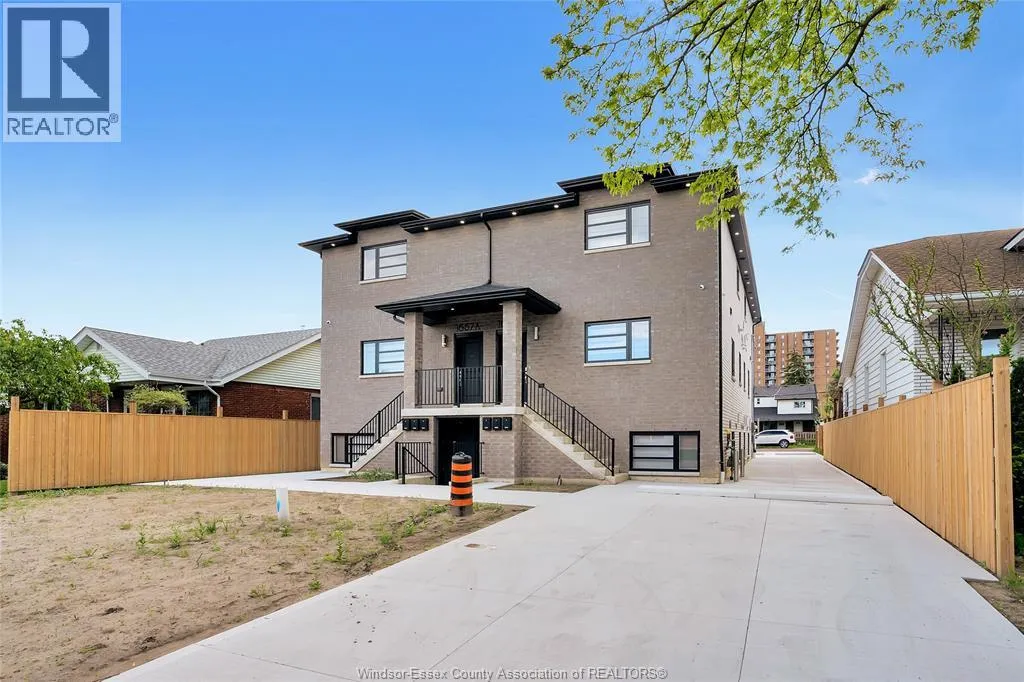 Row / Townhouse for rent: 1044 Howard Avenue Unit# A, Windsor, Ontario N9A 1S7