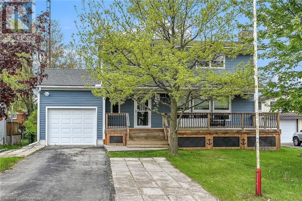 House for rent: 1044 Main Street, Port Dover, Ontario N0A 1N2