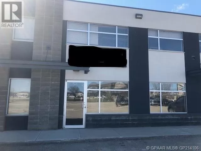Commercial Mix for rent: 105, 10071 120 Avenue, Grande Prairie, Alberta T8V 8H8