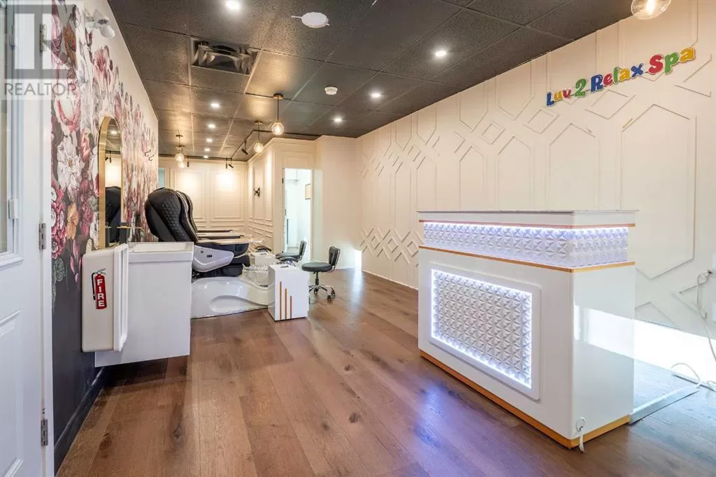 105, 11706 99 Avenue, Grande Prairie, Alberta T8W 0C7