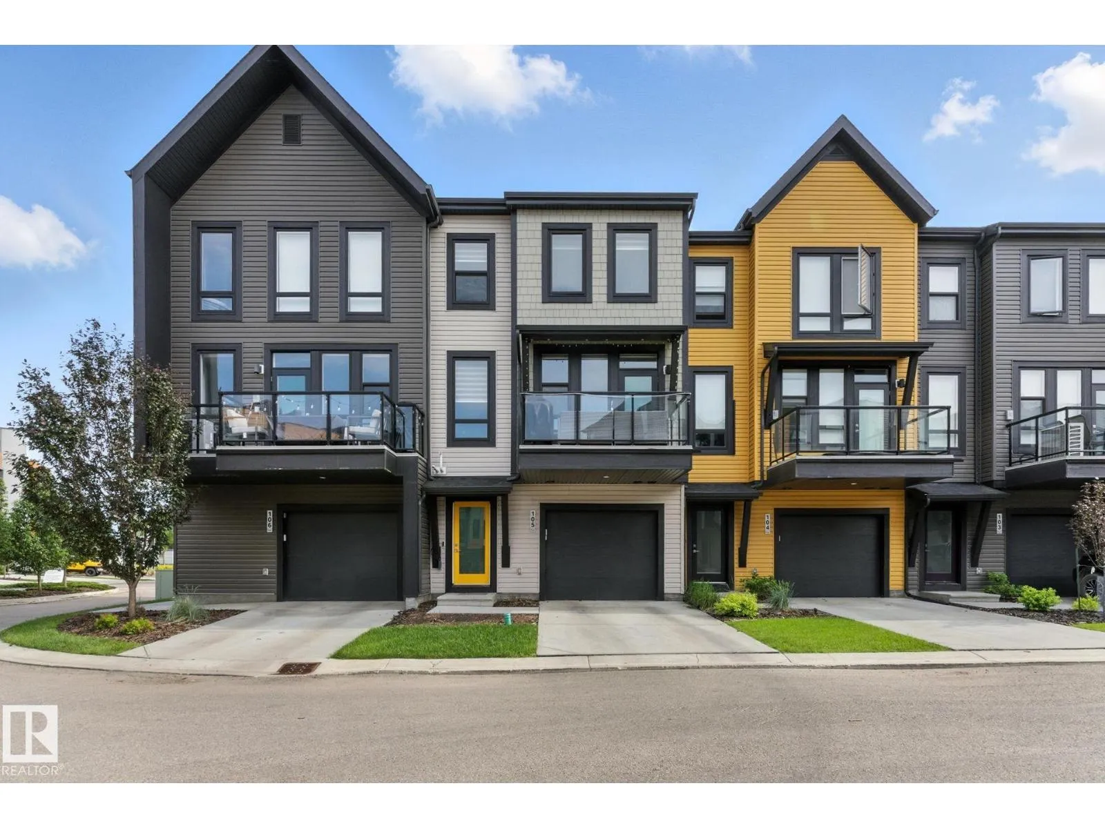 Row / Townhouse for rent: #105 1304 Rutherford Rd Sw, Edmonton, Alberta T6W 0B4