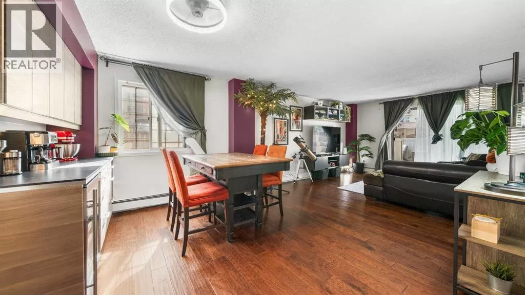 Apartment for rent: 105, 1320 12 Avenue Sw, Calgary, Alberta T2T 2C6