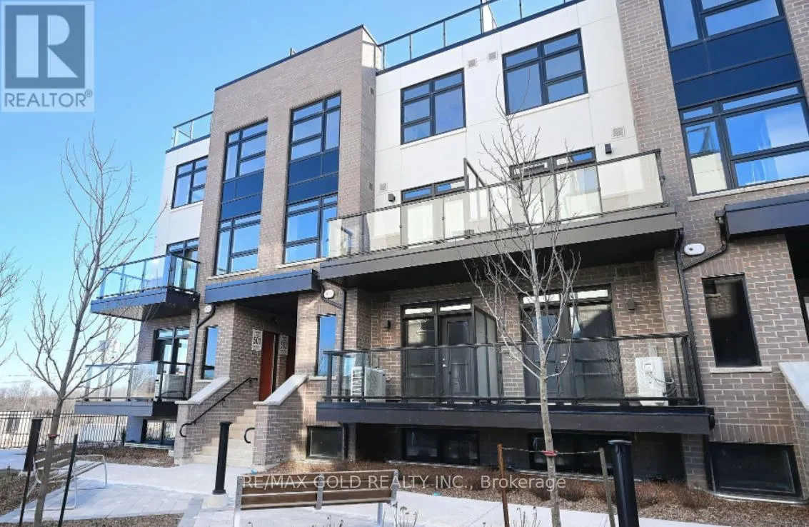 Row / Townhouse for rent: 105 - 1581 Rose Way, Milton, Ontario L9T 7E7