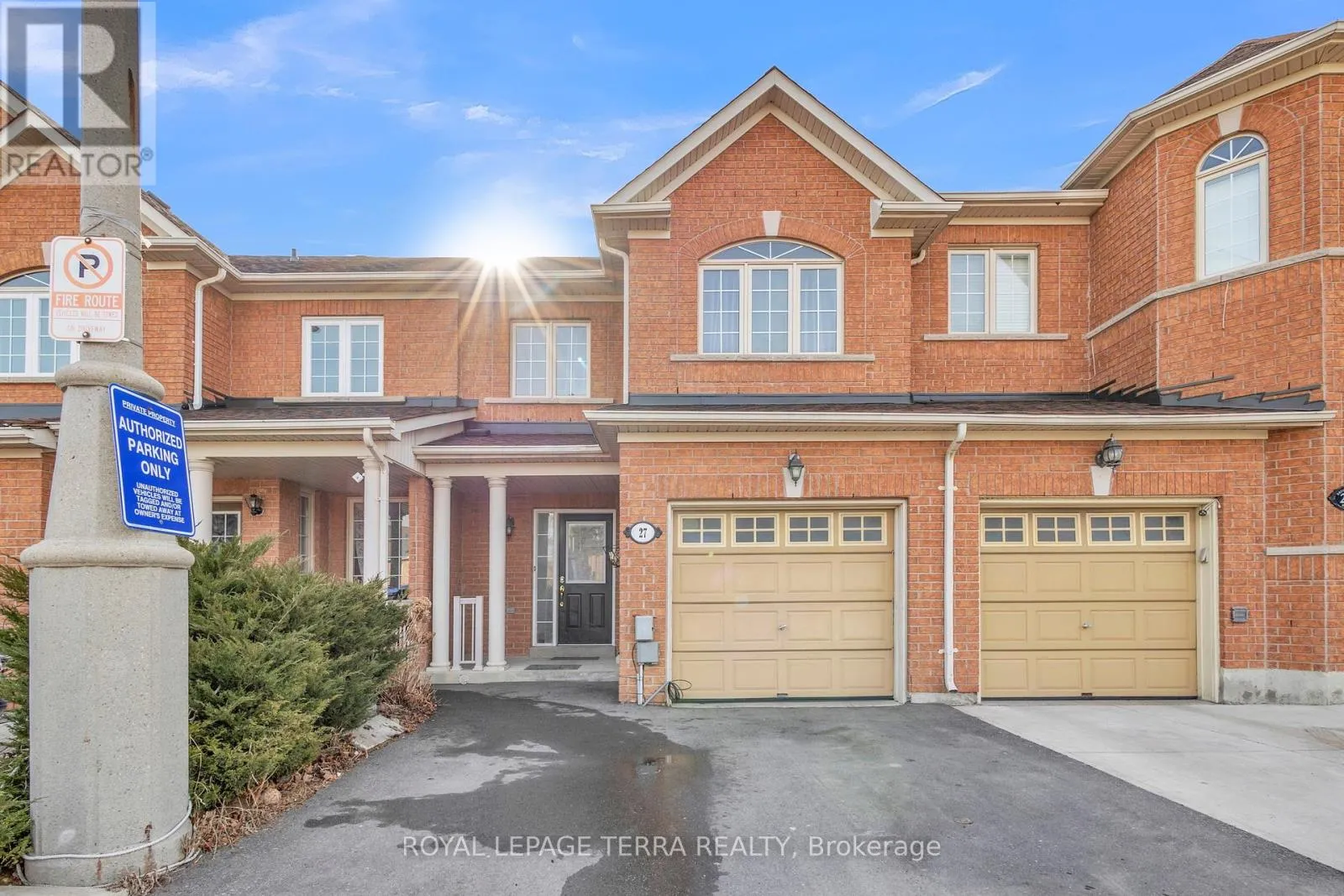 Row / Townhouse for rent: 105 - 27 Brucewood Road, Brampton, Ontario L6R 3N1