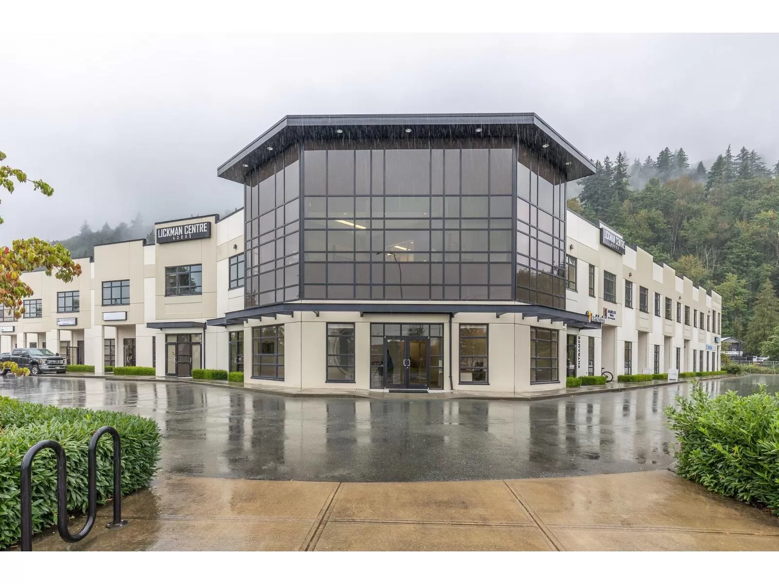 105 43995 Progress Way|west Chilliwack, Chilliwack, British Columbia V2R 0E6