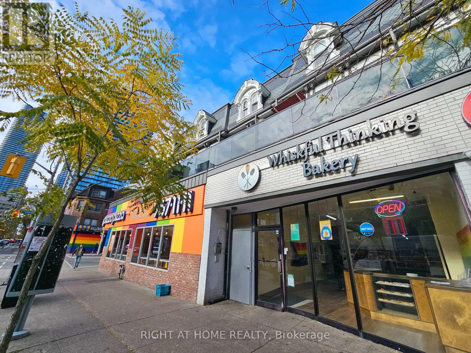 Other for rent: 105 - 72 Wellesley Street E, Toronto, Ontario M4Y 1H2