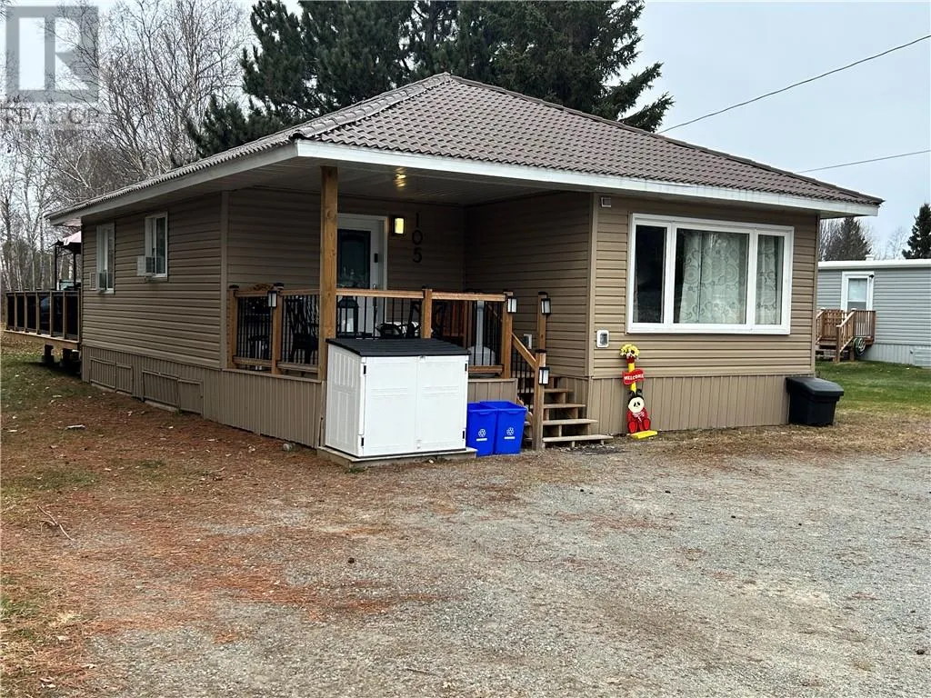 Mobile Home for rent: 105 Juliette Street, Valley East, Ontario P3P 1H9
