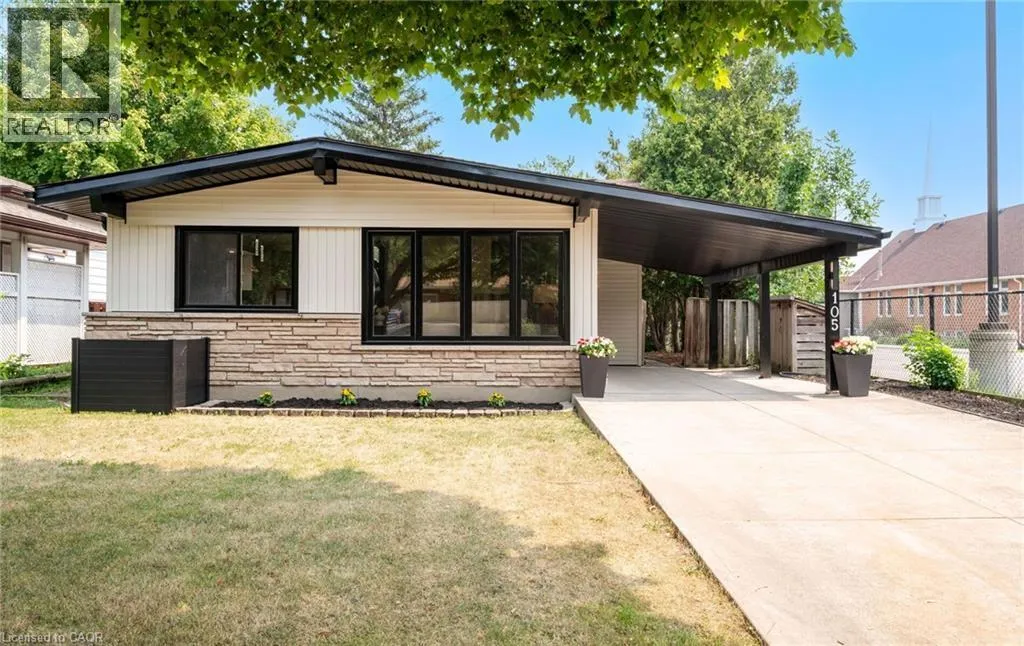 House for rent: 105 Lilacside Drive, Hamilton, Ontario L8V 2L8