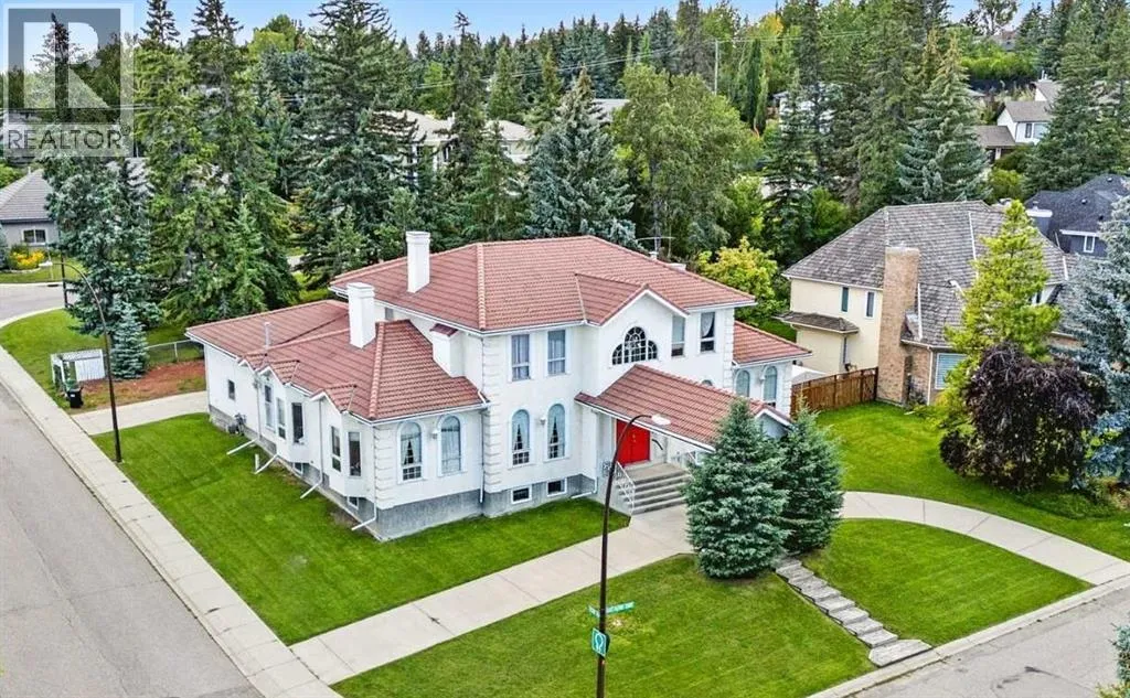 House for rent: 105 Patton Court Sw, Calgary, Alberta T2V 5G3