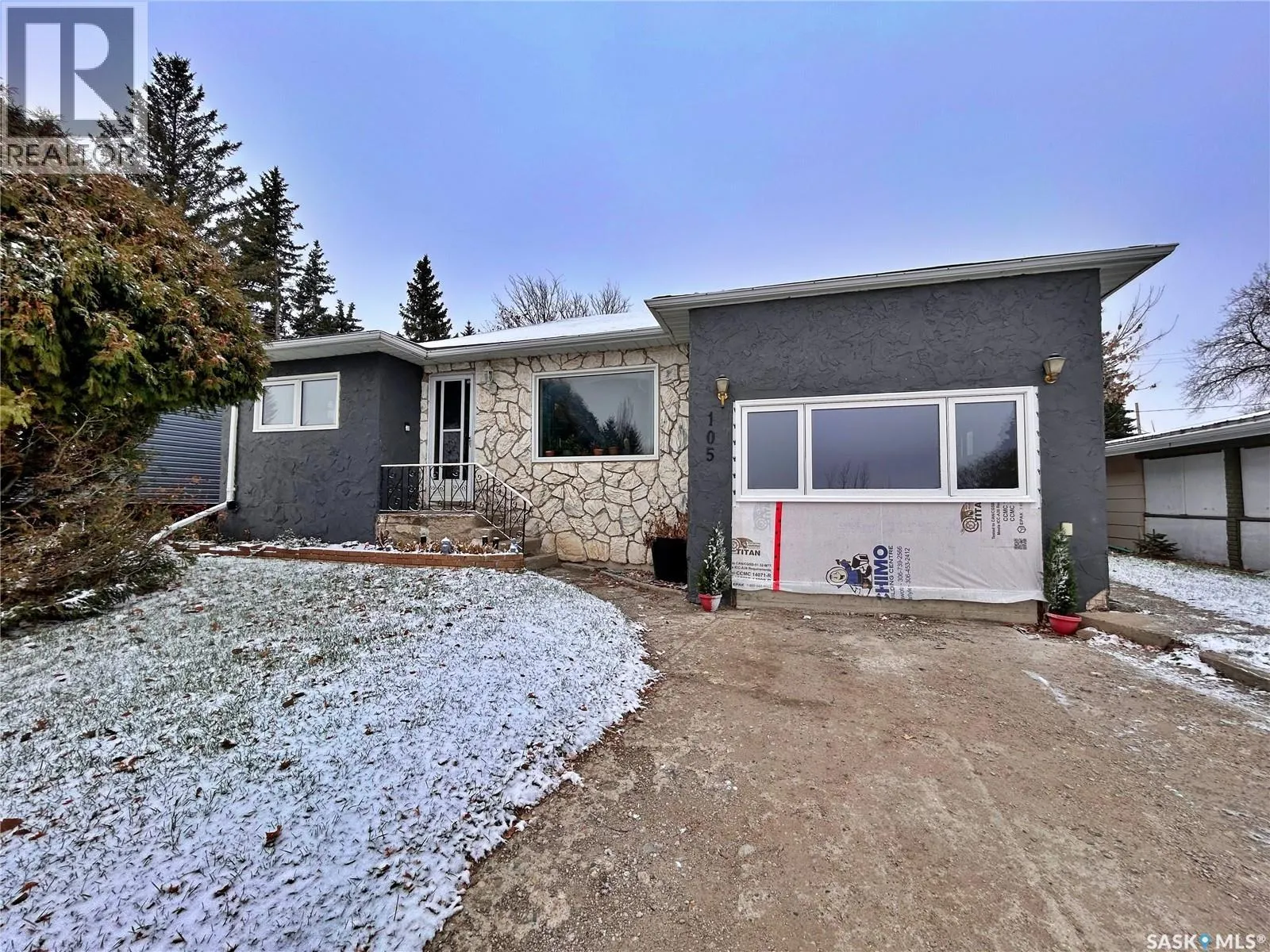 House for rent: 105 Railway Avenue, Wawota, Saskatchewan S0G 5A0