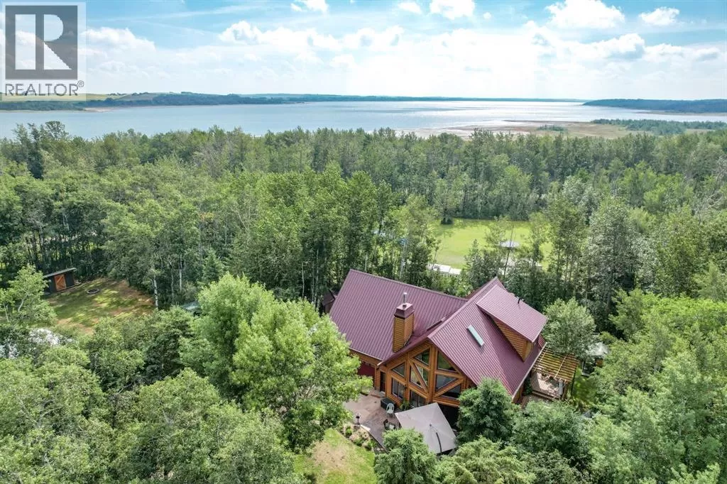 House for rent: #105 Range Road 221, Rural Ponoka County, Alberta T0B 0H0