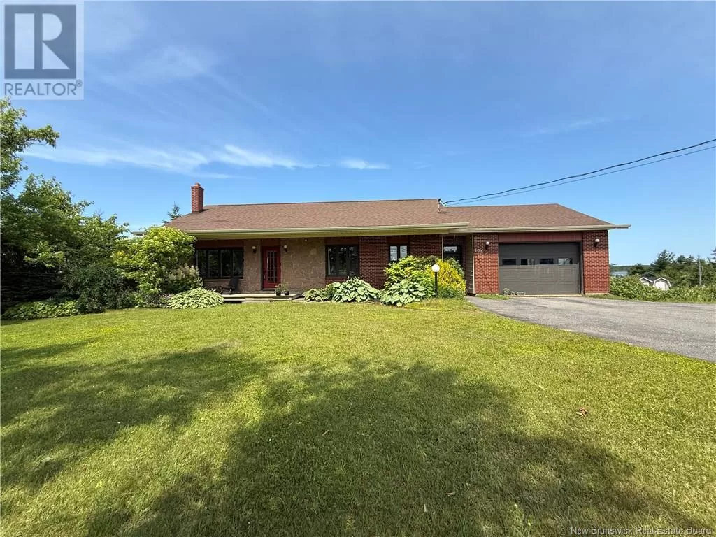 House for rent: 105 Route 305, Haut-LamAque, New Brunswick E8T 3M1