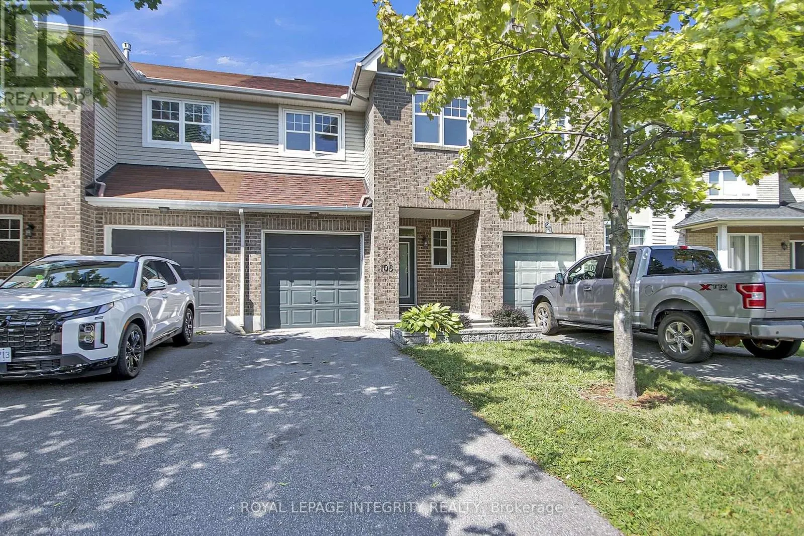 Row / Townhouse for rent: 105 Shepody Circle, Ottawa, Ontario K1T 4H9