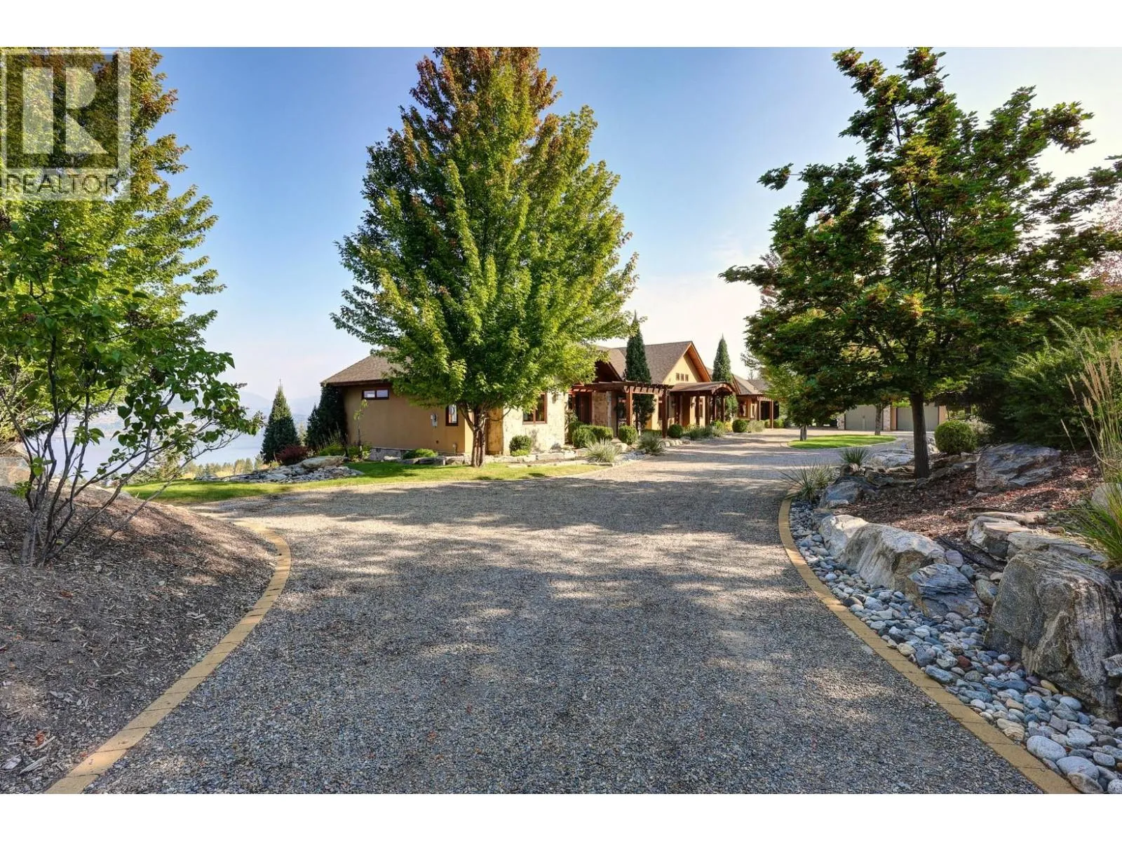 House for rent: 105 Timberline Road, Kelowna, British Columbia V1W 4J6