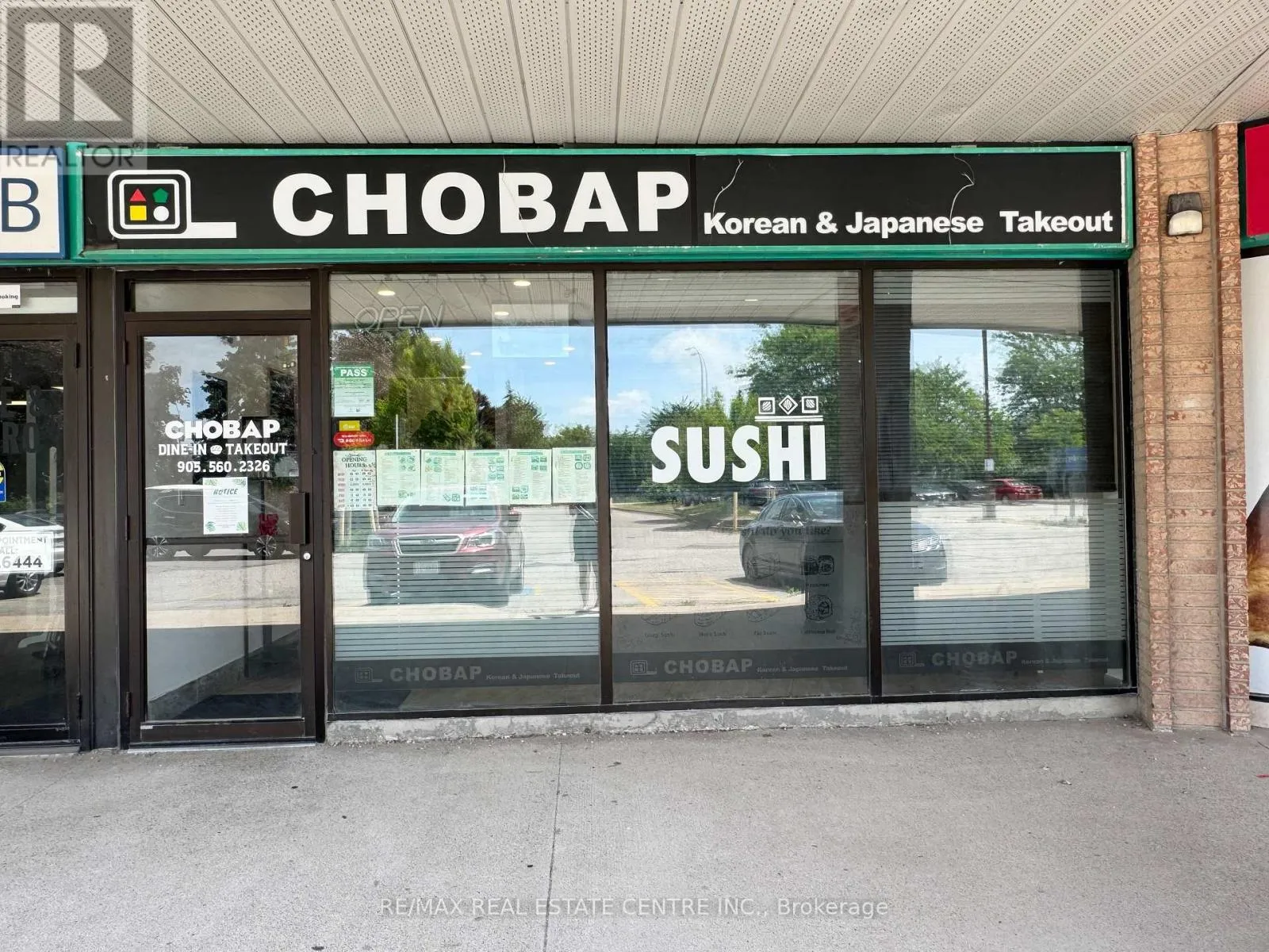 1050 Paramount Drive, Hamilton, Ontario L8J 1P8