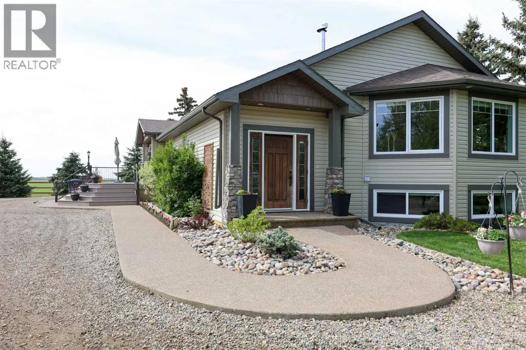 House for rent: 105039 Rge Road 212a, Picture Butte, Alberta T0K 1V0