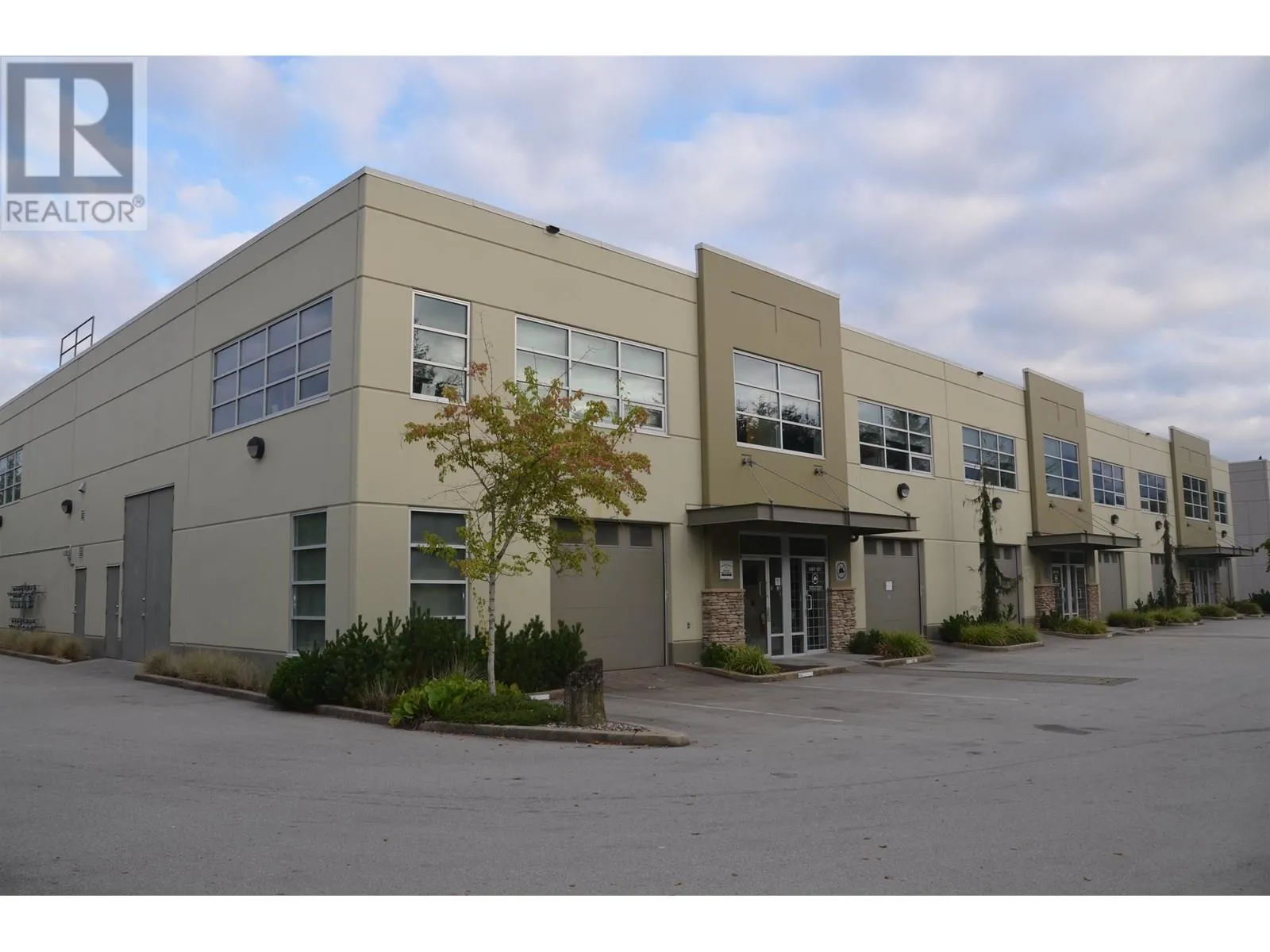 106 106a-2411 Dollarton Highway, North Vancouver, British Columbia V7H 0A3