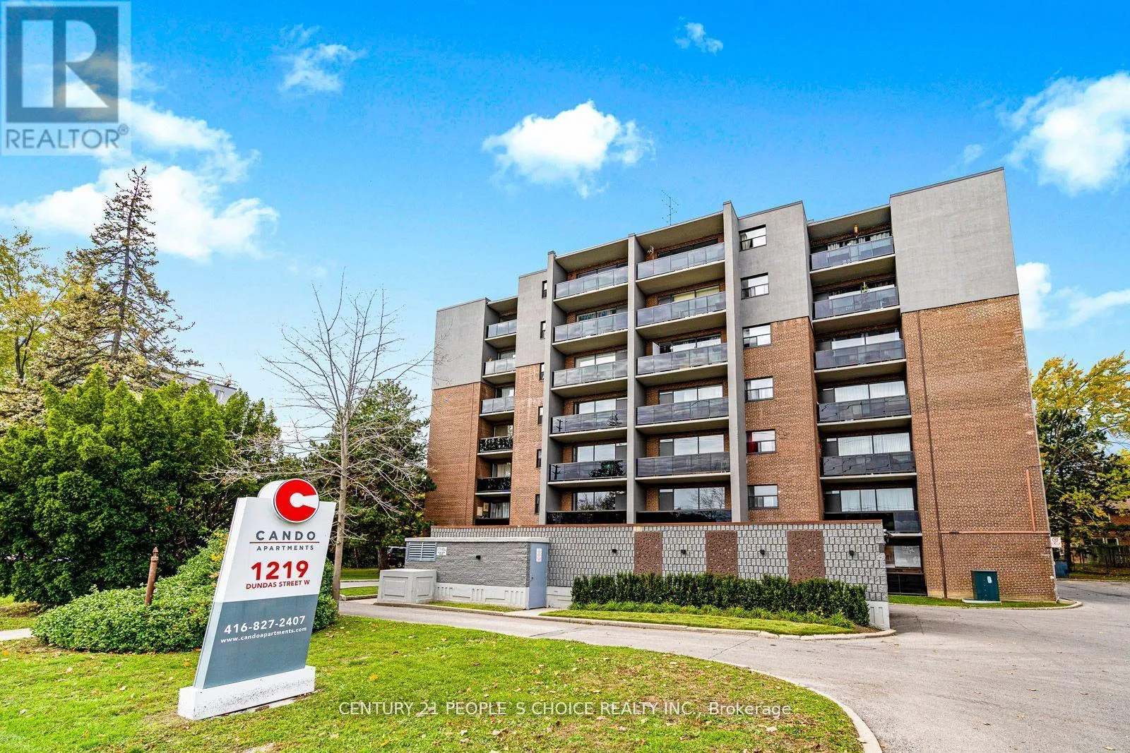 Apartment for rent: 106 - 1219 Dundas Street W, Mississauga, Ontario L5C 1C8