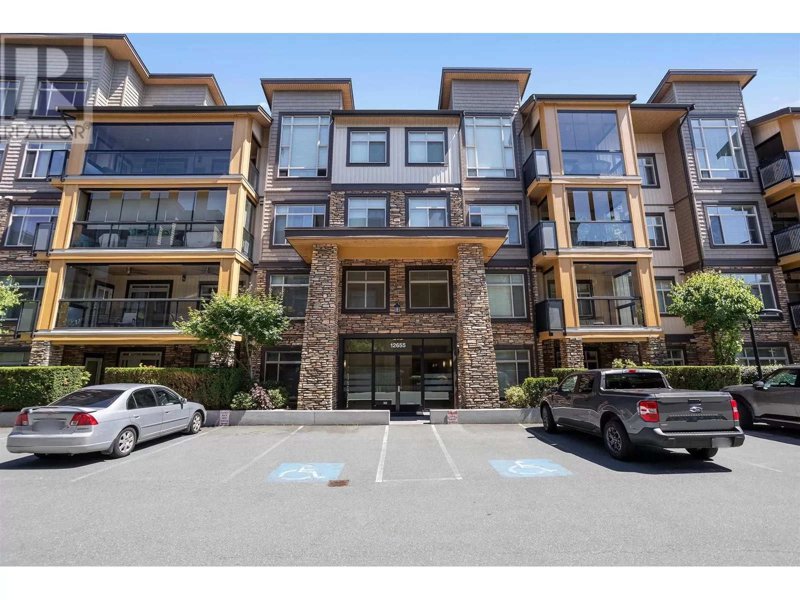 Apartment for rent: 106 12655 190a Street, Pitt Meadows, British Columbia V3Y 0E9