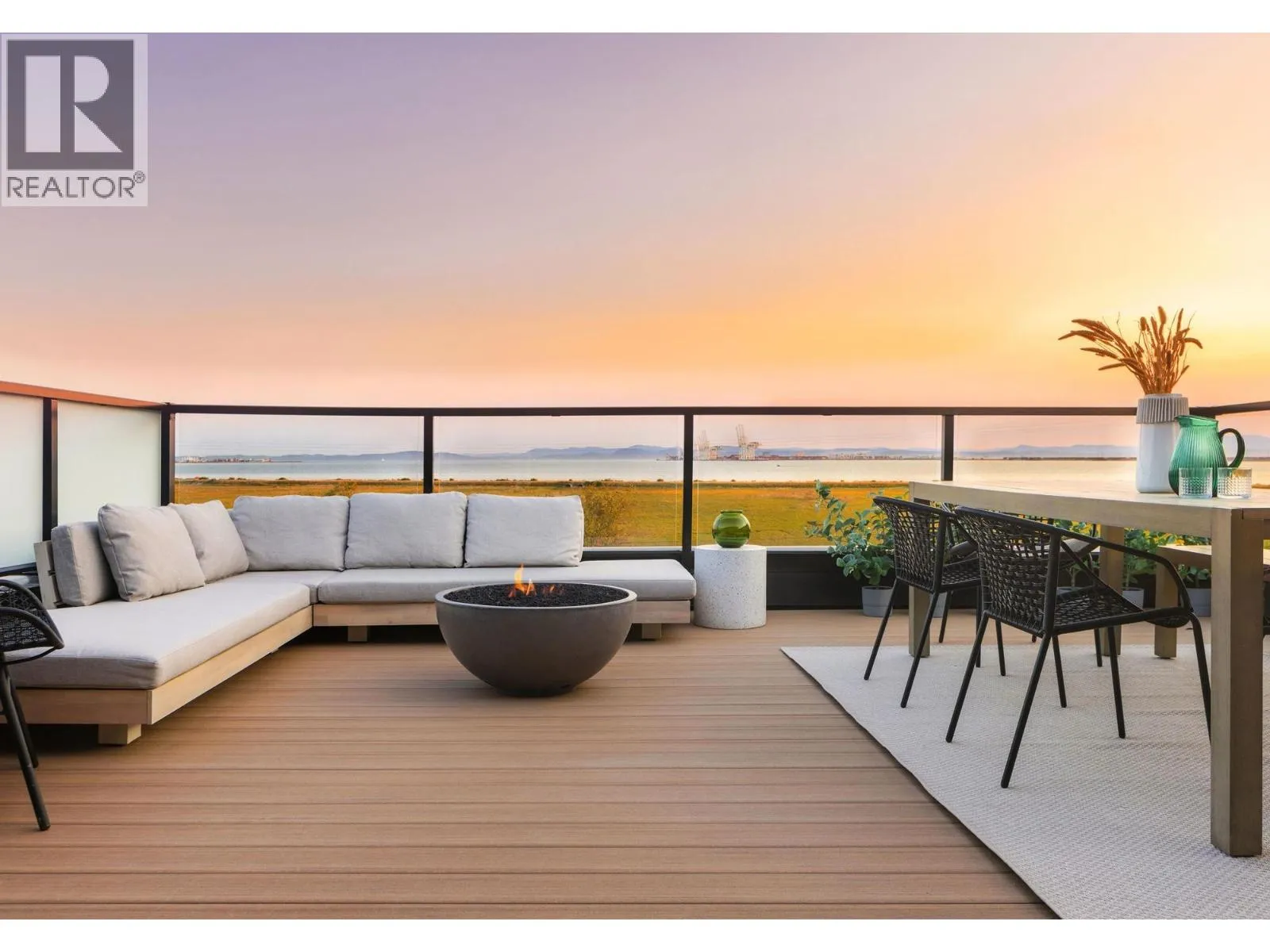 Row / Townhouse for rent: 106 2426 Rabbit Drive, Tsawwassen, British Columbia V4M 0E1