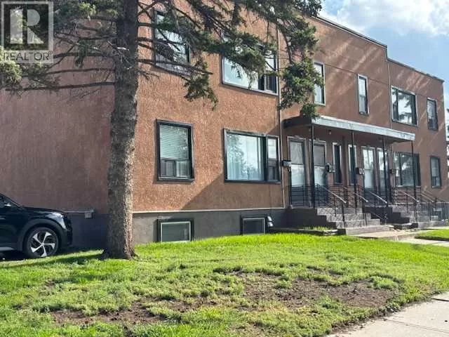 Multi-Family for rent: 106 26 Avenue Nw, Calgary, Alberta T2M 2C7