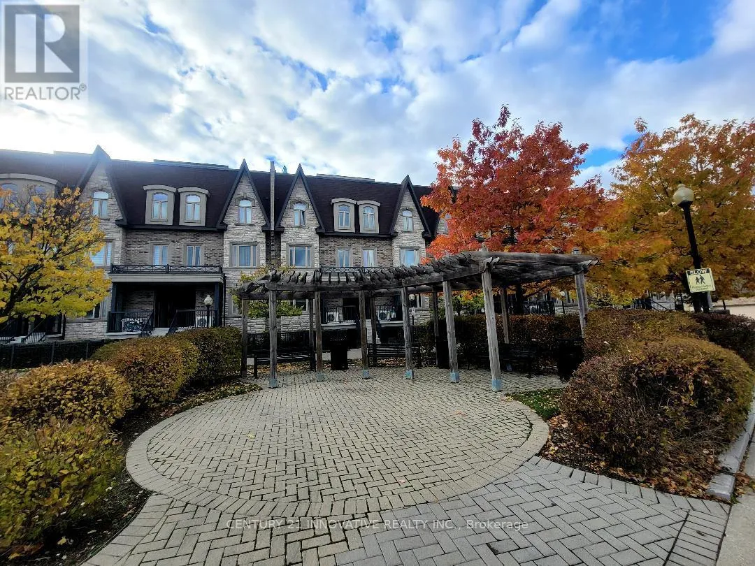 Row / Townhouse for rent: 106 - 320 John Street, Markham, Ontario L3T 0B1