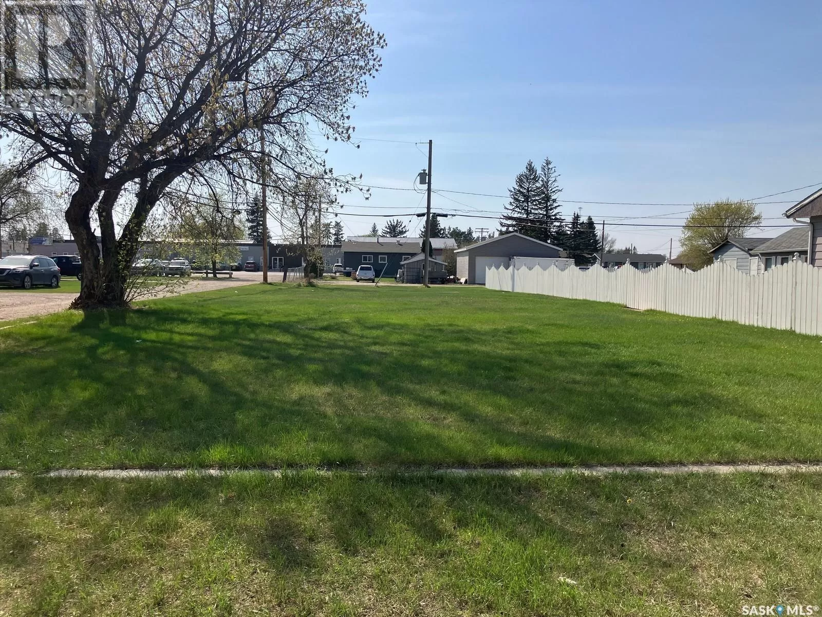 Unknown for rent: 106 4th Street N, Nipawin, Saskatchewan S0E 1E0