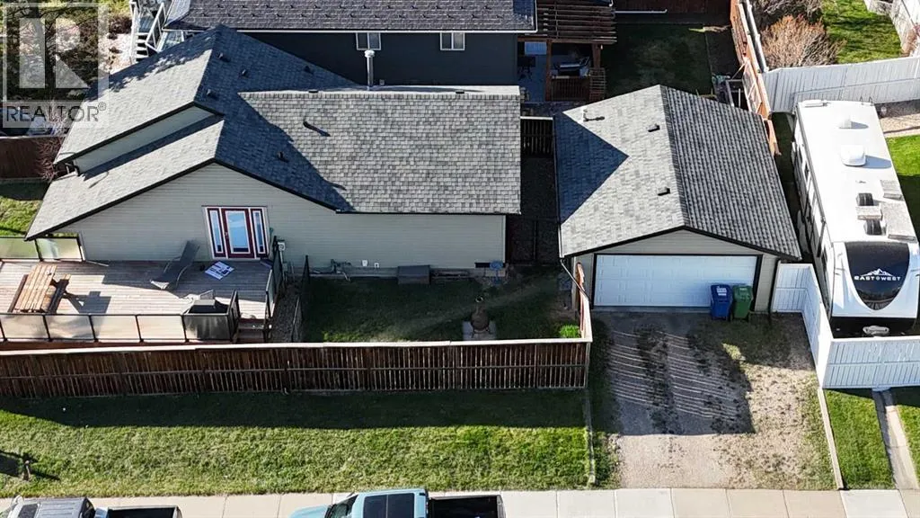 House for rent: 106 Eldorado Road Se, Airdrie, Alberta T4B 1B6