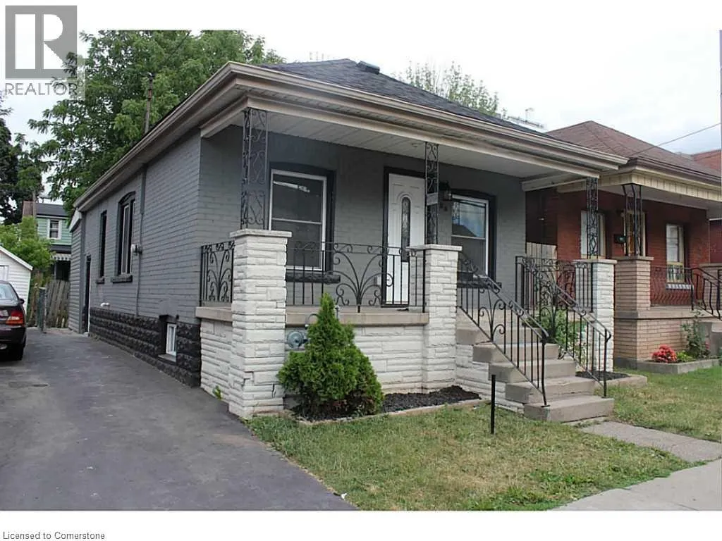 House for rent: 106 Lottridge Street, Hamilton, Ontario L8L 6T9