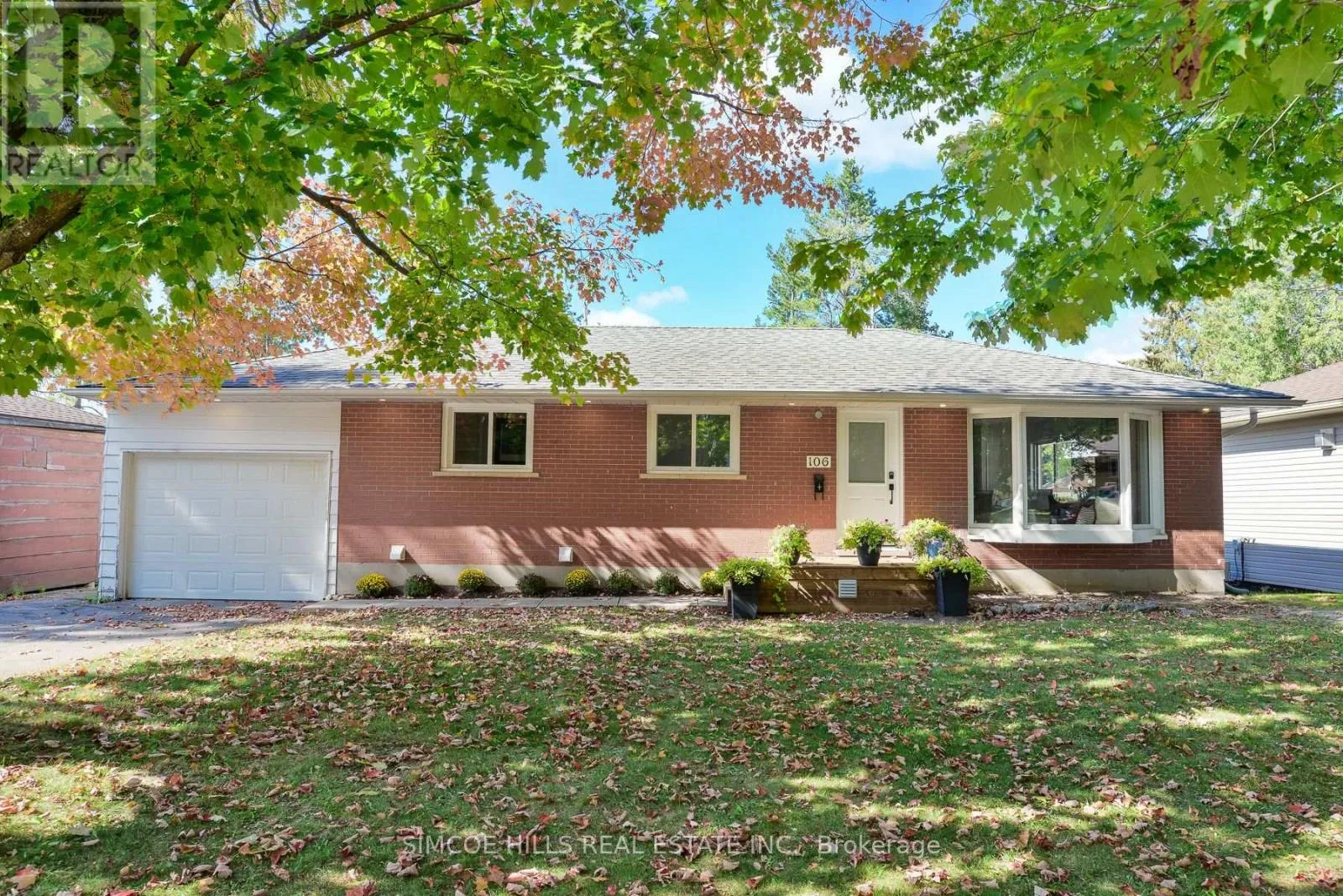 House for rent: 106 North Street W, Orillia, Ontario L3V 3S8