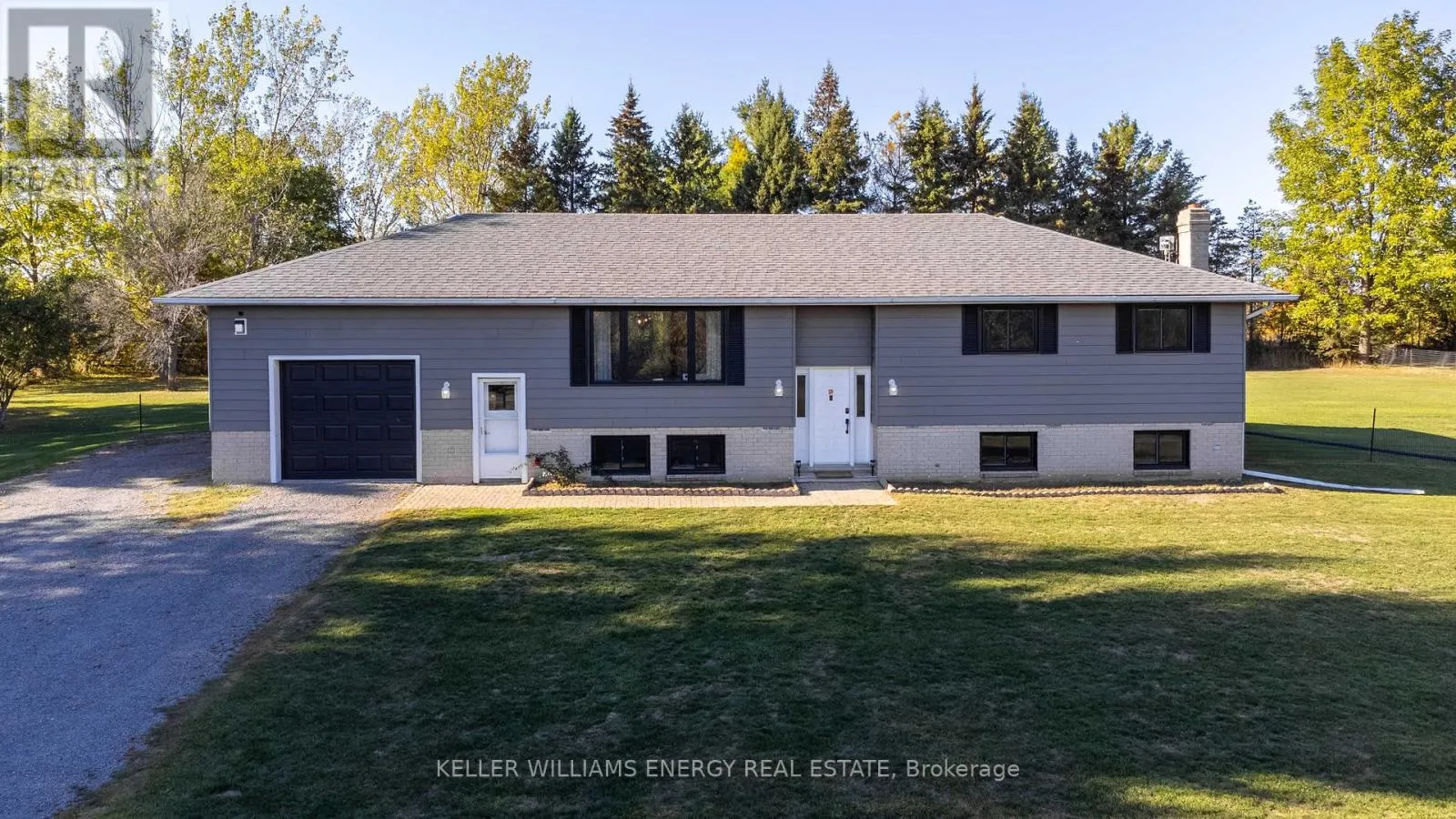 House for rent: 106 Oram Road, Prince Edward County, Ontario K0K 1G0