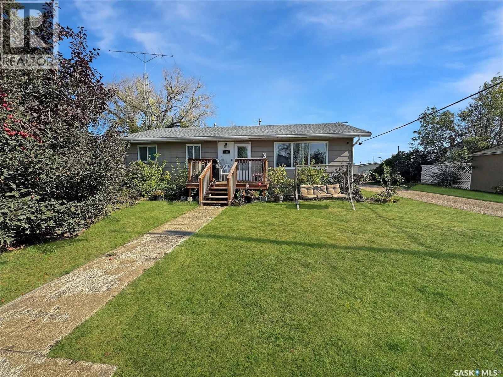 House for rent: 106 Strange Street, Cut Knife, Saskatchewan S0M 0N0