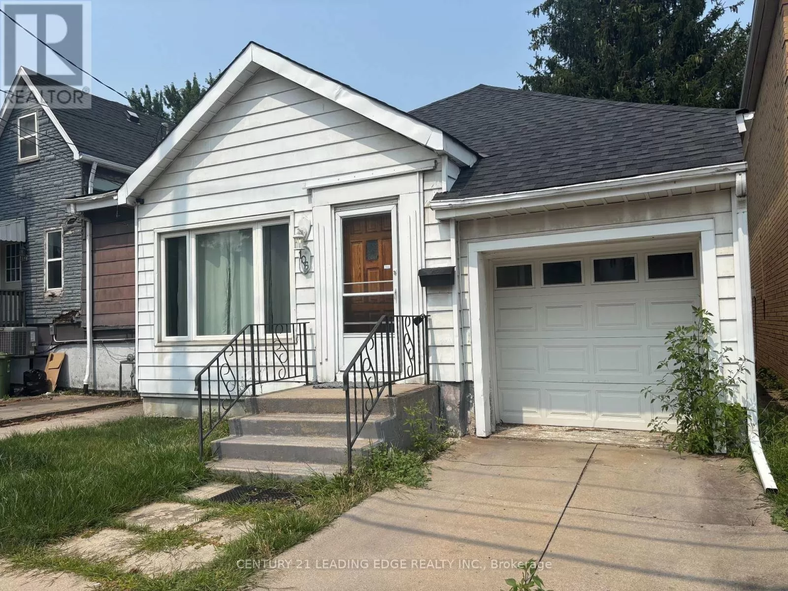 House for rent: 106 Whitney Avenue, Hamilton, Ontario L8S 2G5