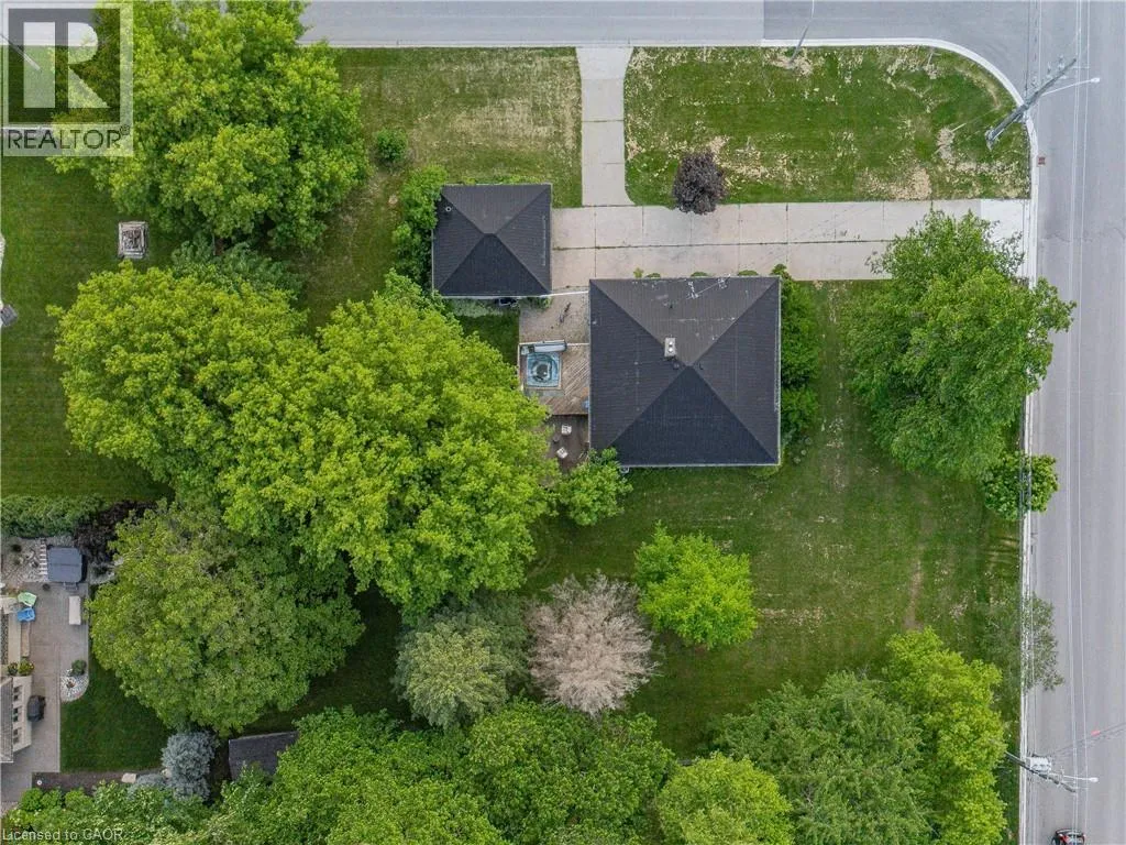 1060 Queens Bush Road, Wellesley, Ontario N0B 2T0