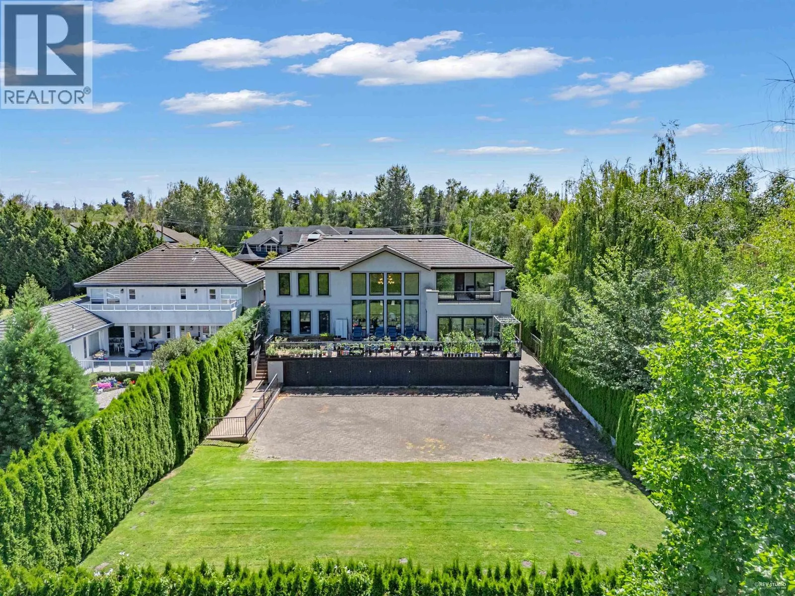 House for rent: 10651 Granville Avenue, Richmond, British Columbia V6Y 1R5