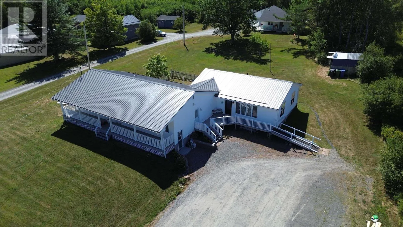 Triplex for rent: 1066 Highway 2, Hilden, Nova Scotia B0N 1C0