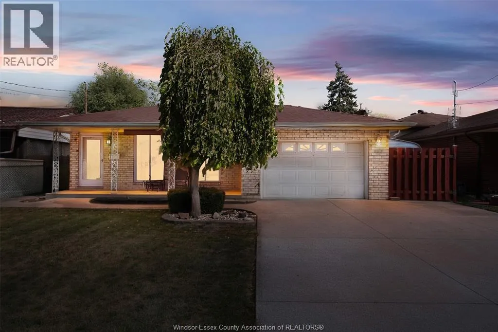 1066 Riverdale Avenue, Windsor, Ontario N8S 3N6