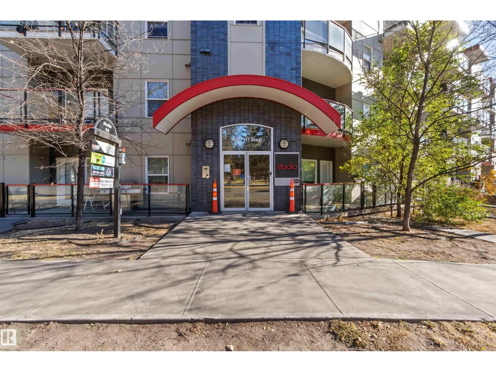 Apartment for rent: #107 10611 117 St Nw Nw, Edmonton, Alberta T5H 0G6