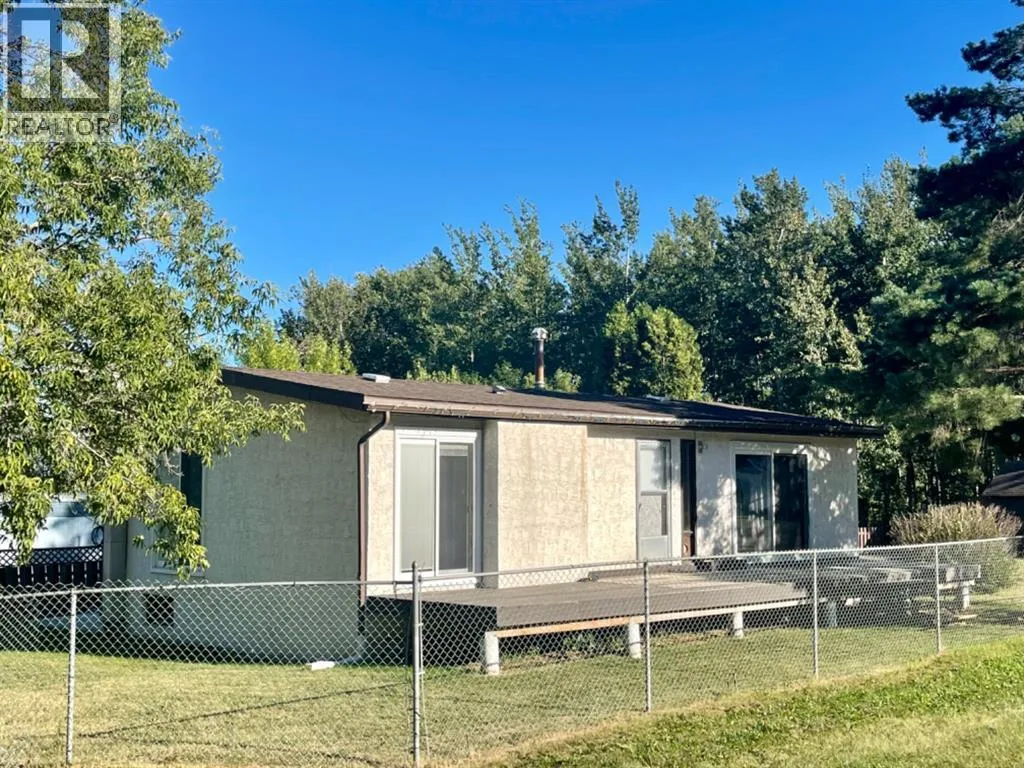 House for rent: 107 13441 665a Sonny Boulevard, Lac La Biche, Alberta T0A 2C1