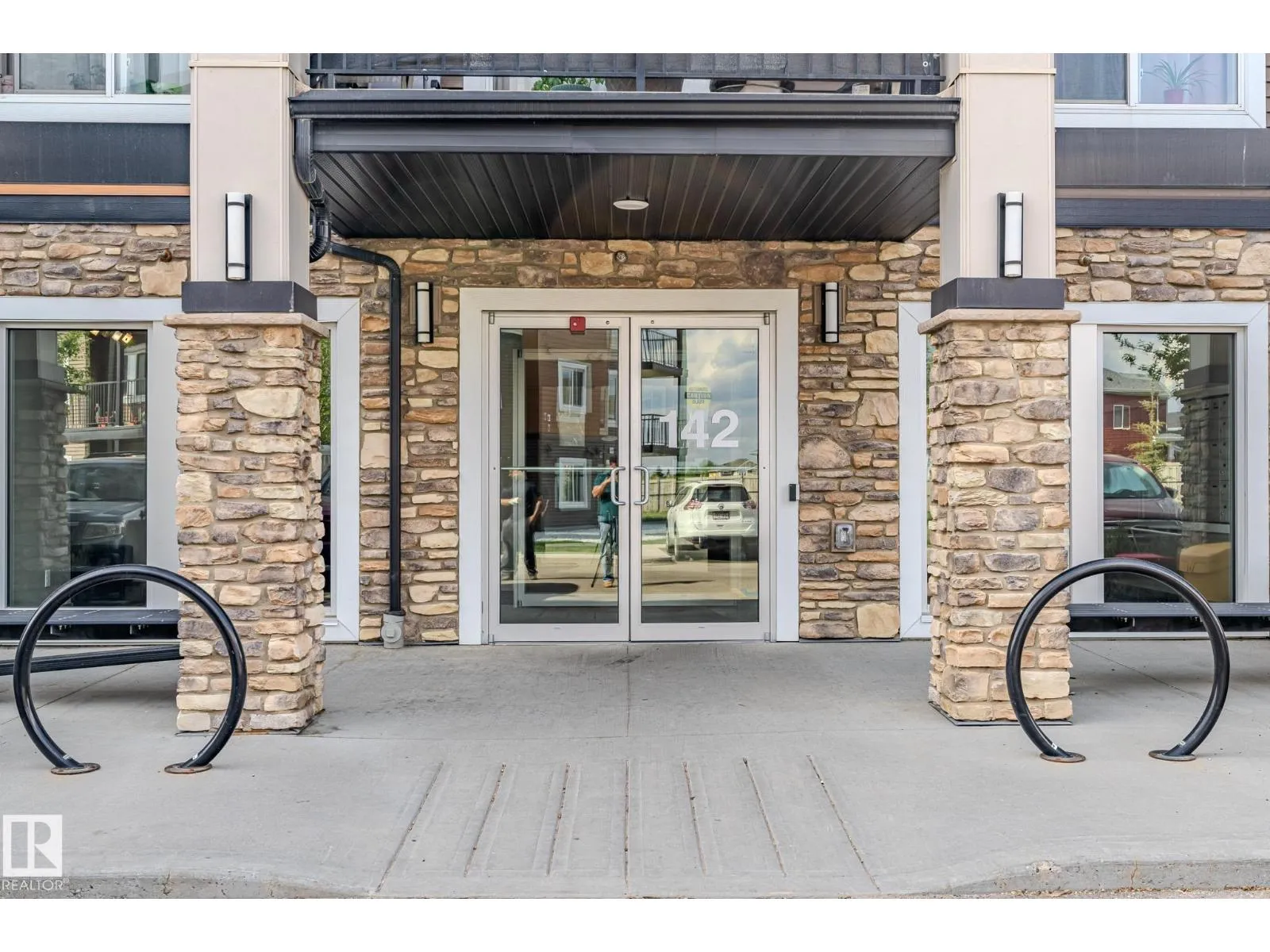 Apartment for rent: #107 142 Ebbers Bv Nw, Edmonton, Alberta T5Y 3W2