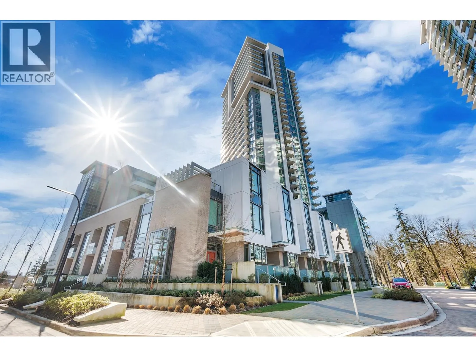 Row / Townhouse for rent: 107 1500 Fern Street, North Vancouver, British Columbia V7J 1H6