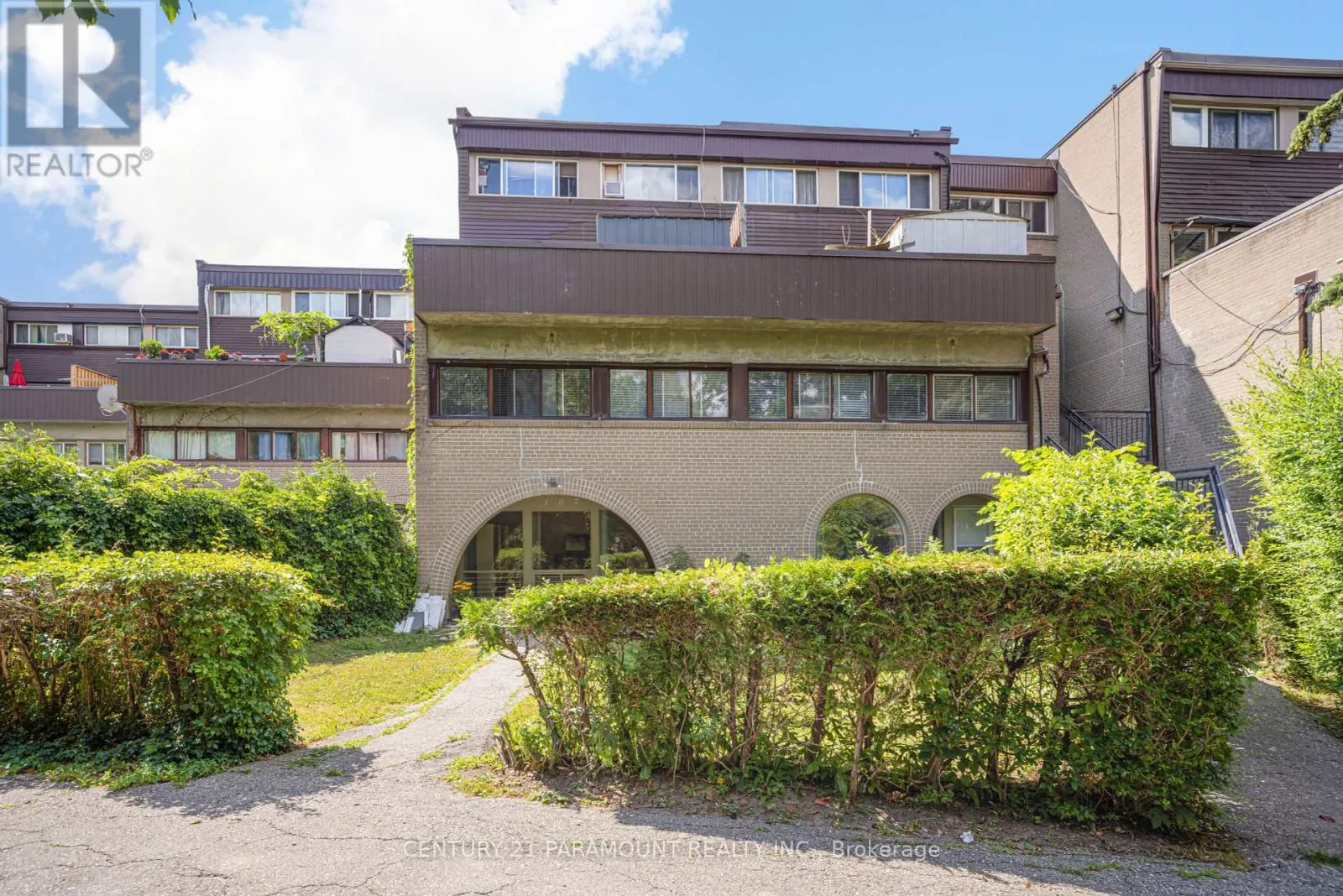 Row / Townhouse for rent: #107 - 19 London Green Court, Toronto, Ontario M3N 1K3