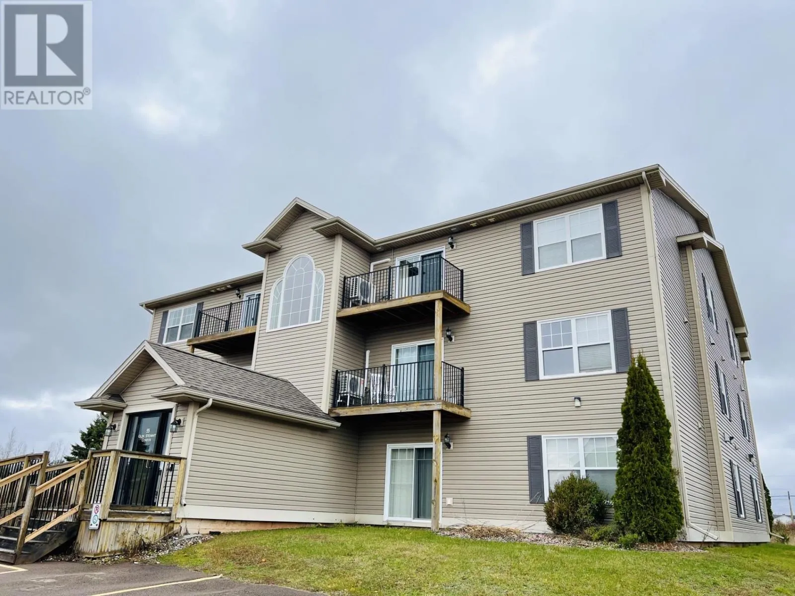 Apartment for rent: 107 55 Glen Stewart Drive, Stratford, Prince Edward Island C1B 0J9