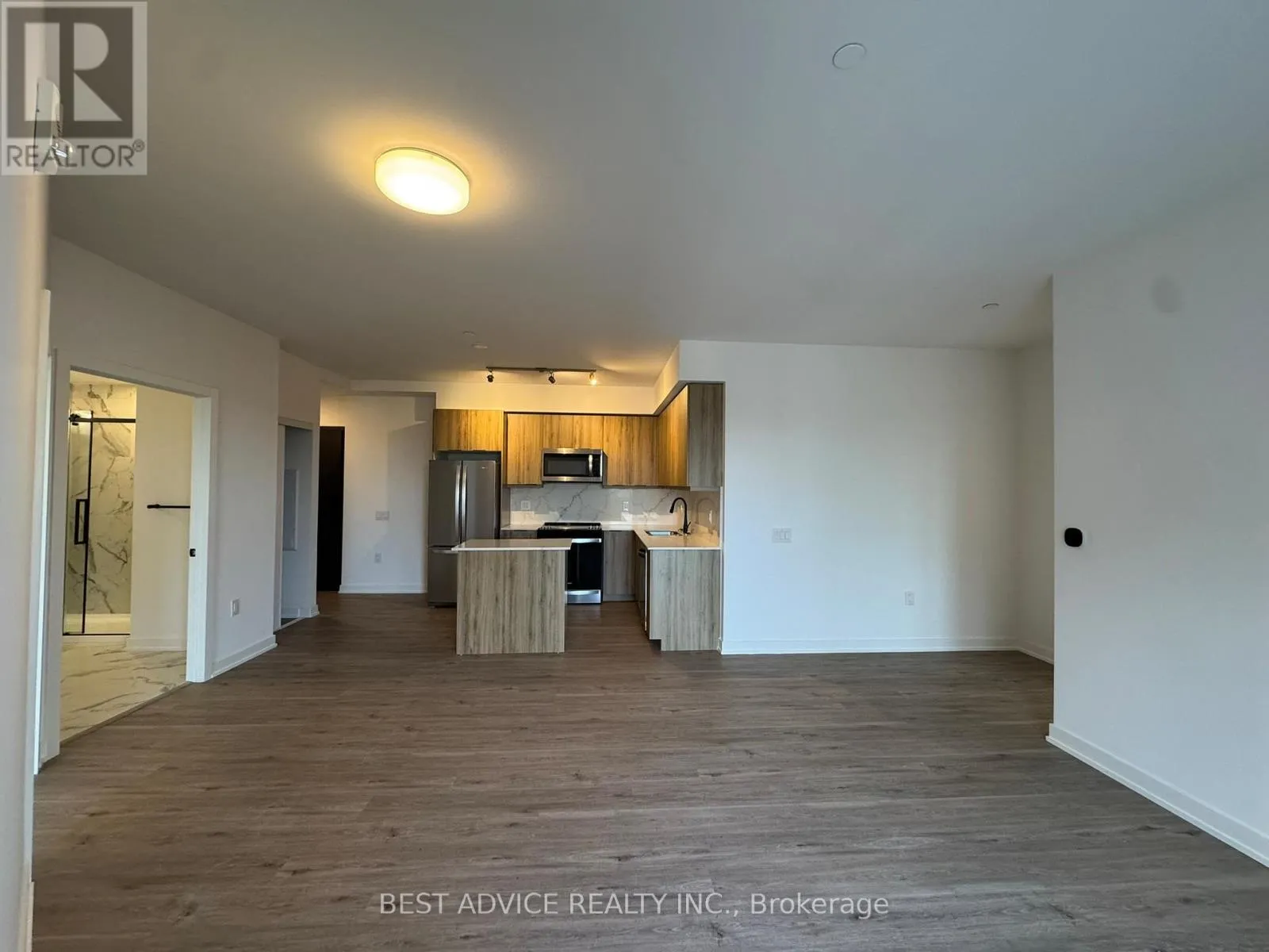 Apartment for rent: 107 - 56 Lakeside Terrace, Barrie, Ontario L4M 0L4