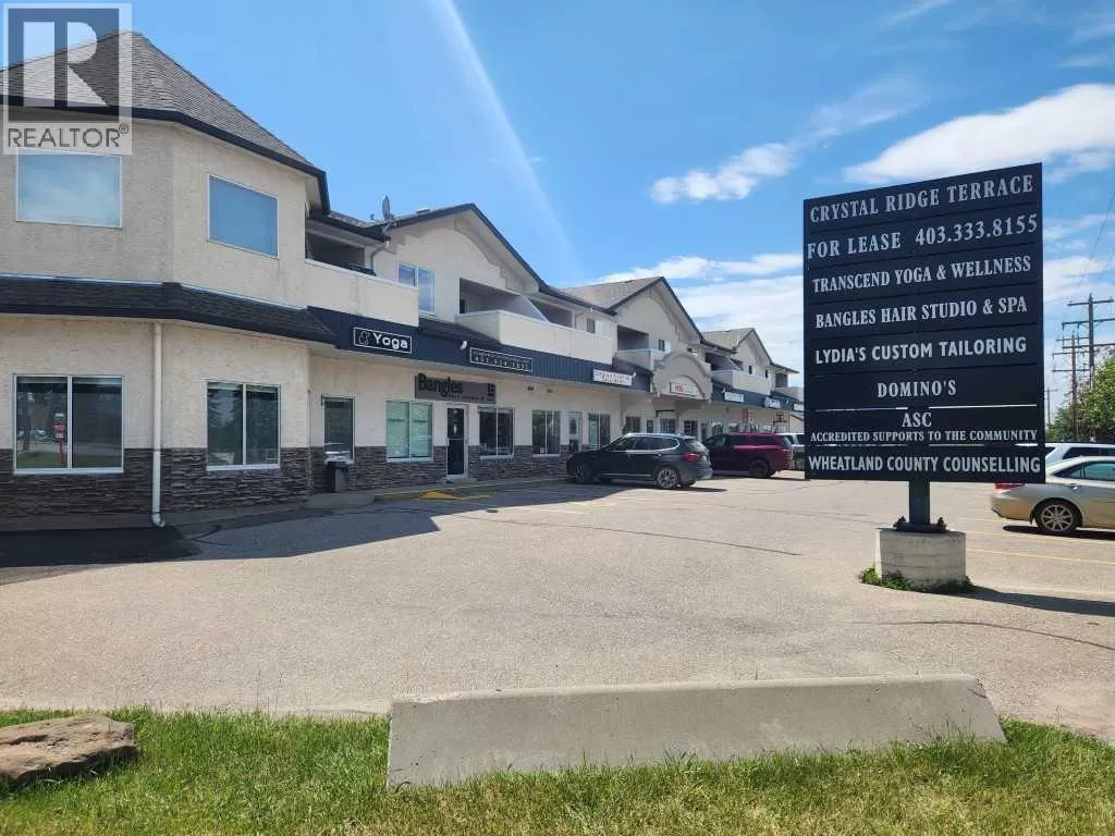 Retail for rent: 107, 95 Brent Boulevard, Strathmore, Alberta T1P 1V3