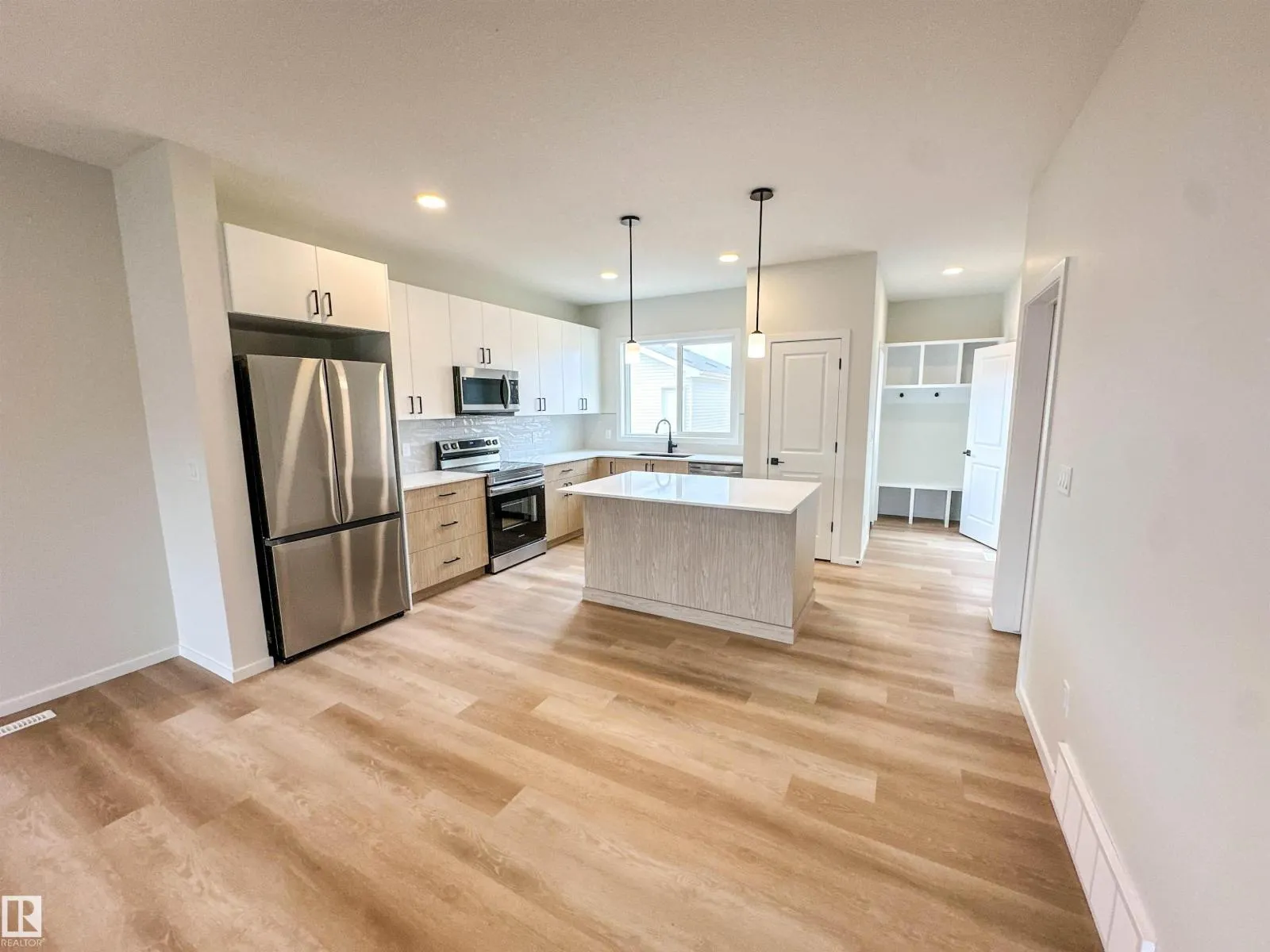 House for rent: 107 Brickyard Dr, Stony Plain, Alberta T7Z 0P2