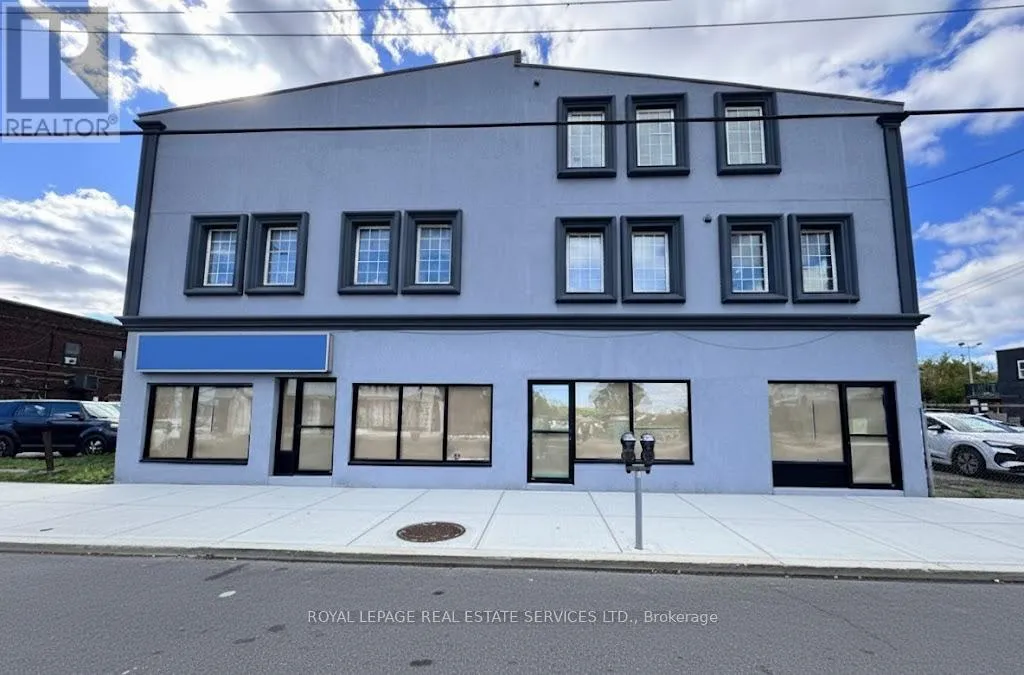 1070 Barton Street E, Hamilton, Ontario L8L 3E6